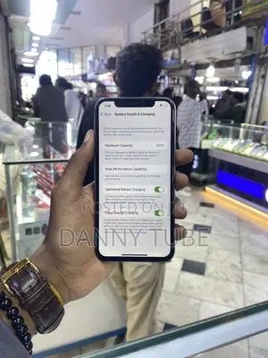 Apple iPhone X 64 GB White