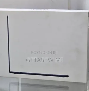 New Laptop Apple MacBook Air 2026 M5 16GB Apple M5 SSD 512GB