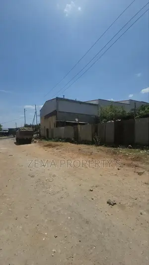 271 SQM Land for Sale – Bole Bulbula 28, Million