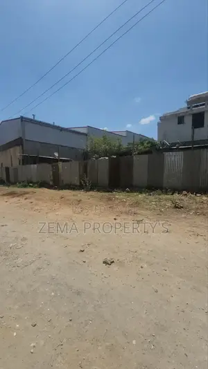 271 SQM Land for Sale – Bole Bulbula 28, Million