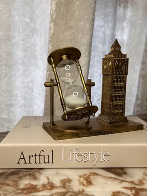 London Clock Decor