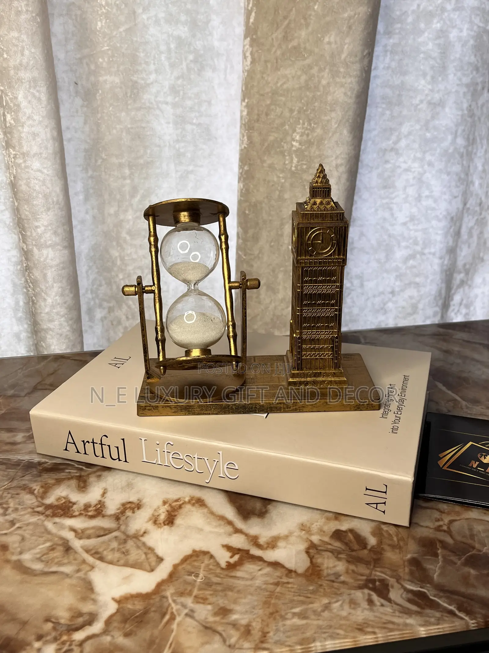 London Clock Decor