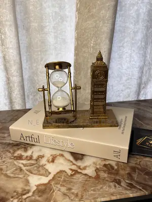 London Clock Decor