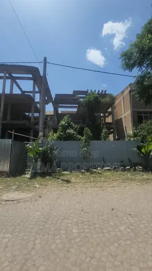 5bdrm House in Bole for sale