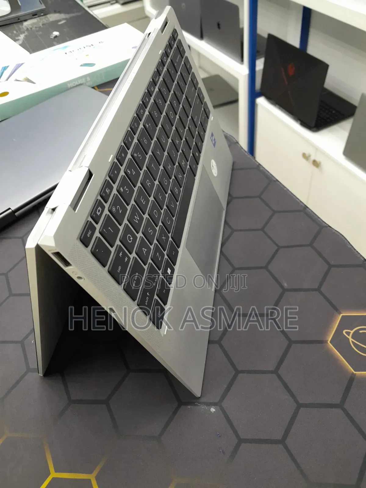 New Laptop HP EliteBook 1040 G8 32GB Intel Core i7 SSD 512GB