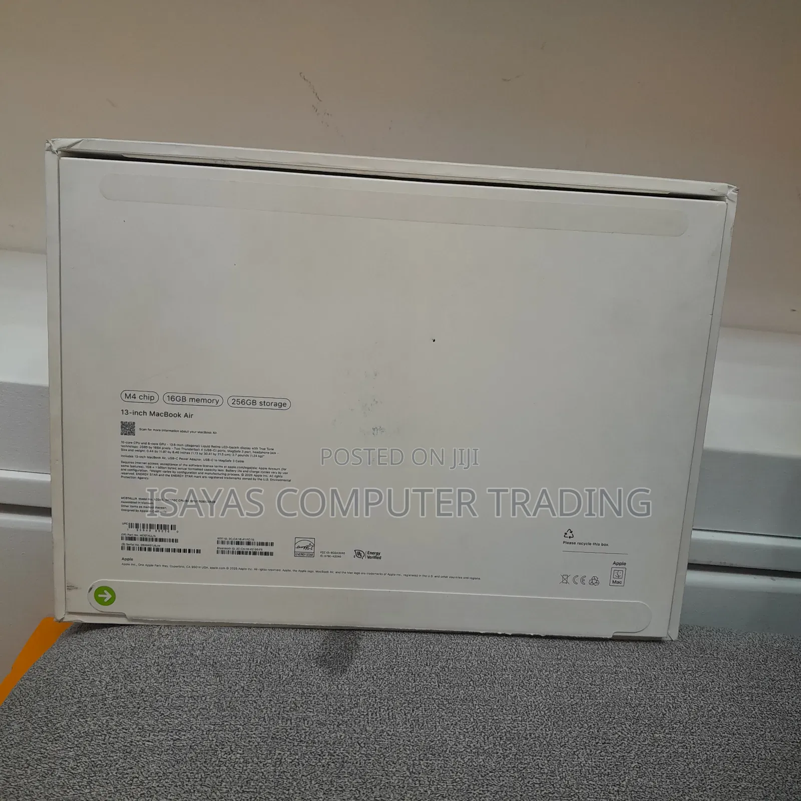 New Laptop Apple MacBook Air 2025 M4 16GB Apple M4 SSD 256GB