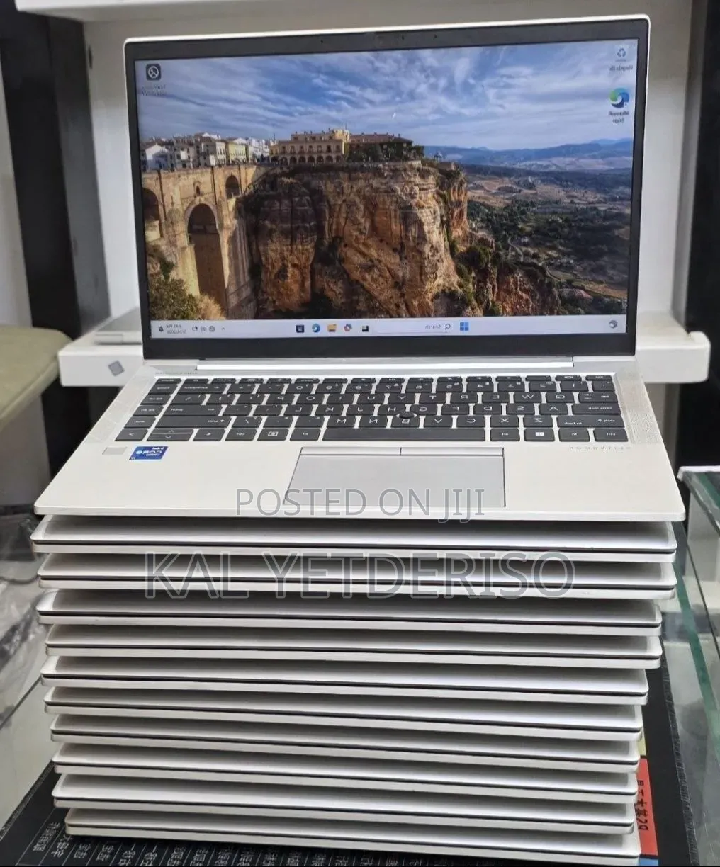 New Laptop HP EliteBook 840 G9 16GB Intel Core i7 SSD 512GB