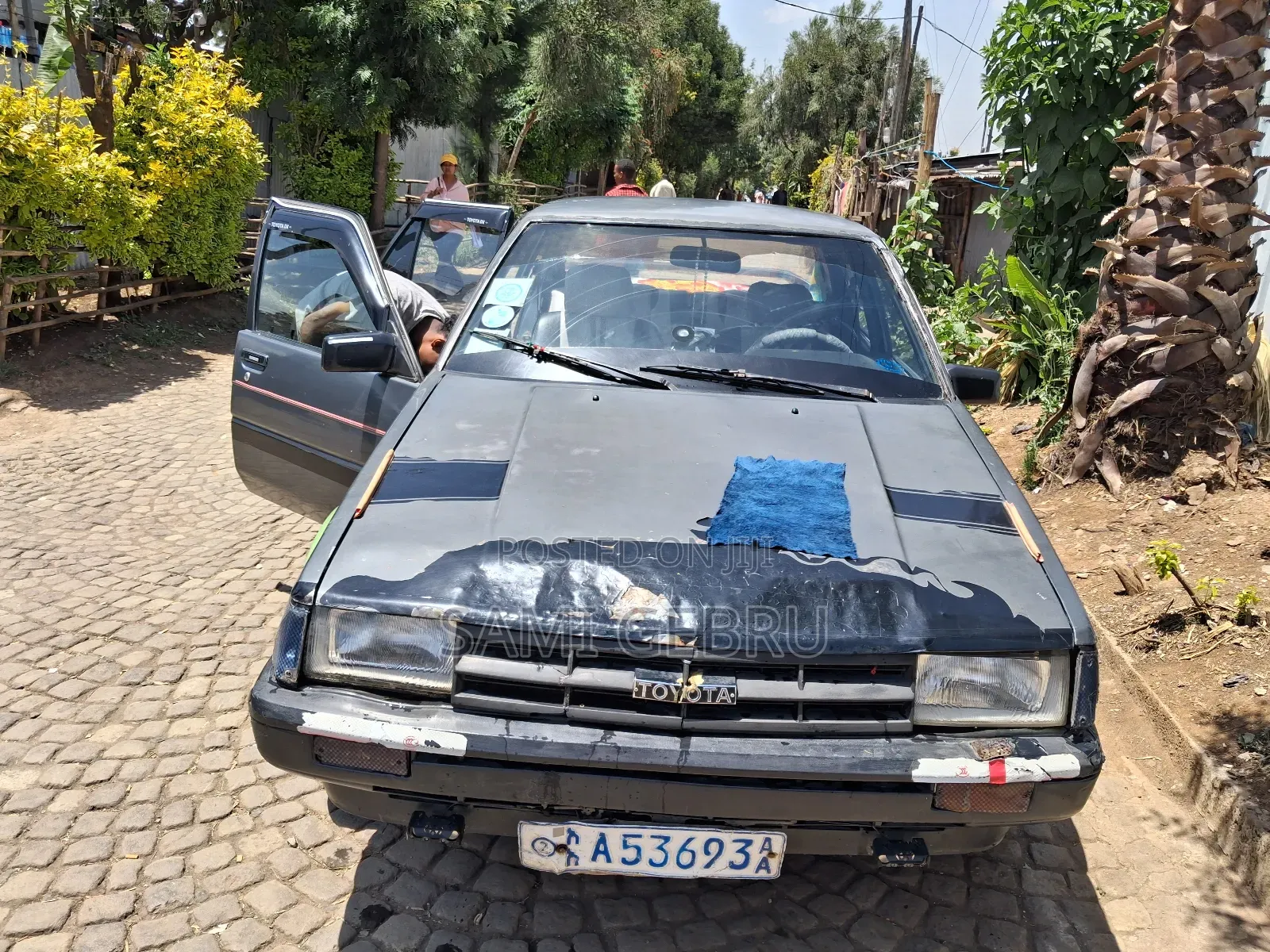 Toyota Corolla 1987 Gray
