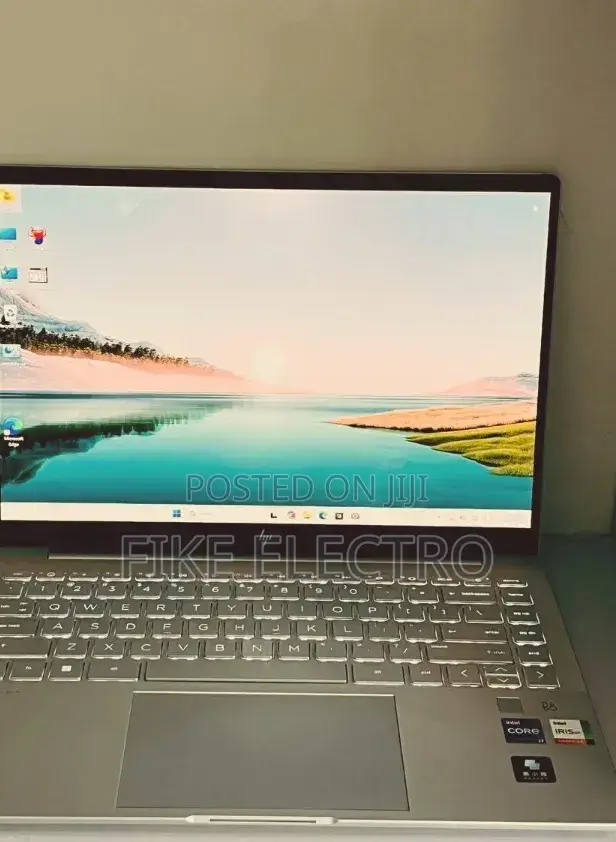 New Laptop HP Pavilion 14 16GB Intel Core i7 SSD 1T