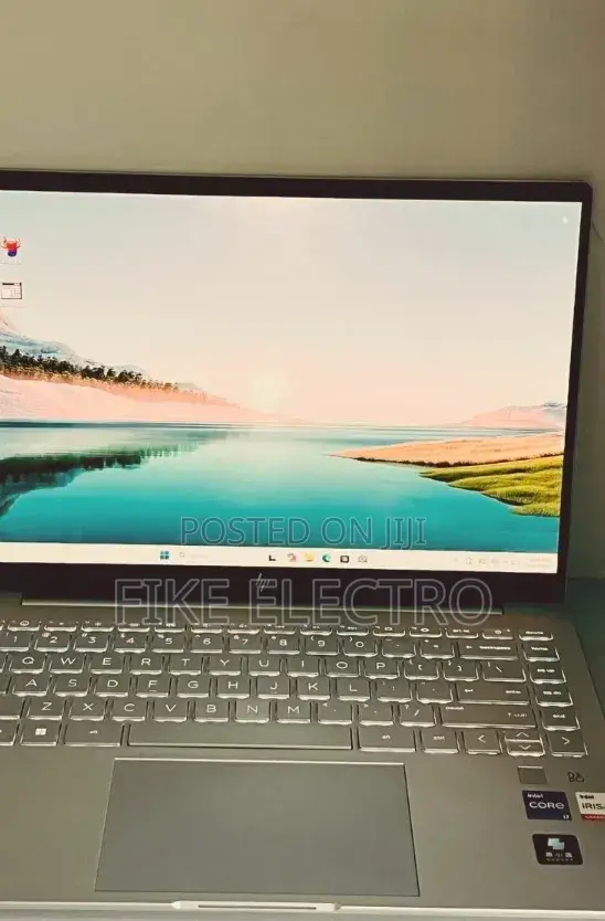 New Laptop HP Pavilion 14 16GB Intel Core i7 SSD 1T
