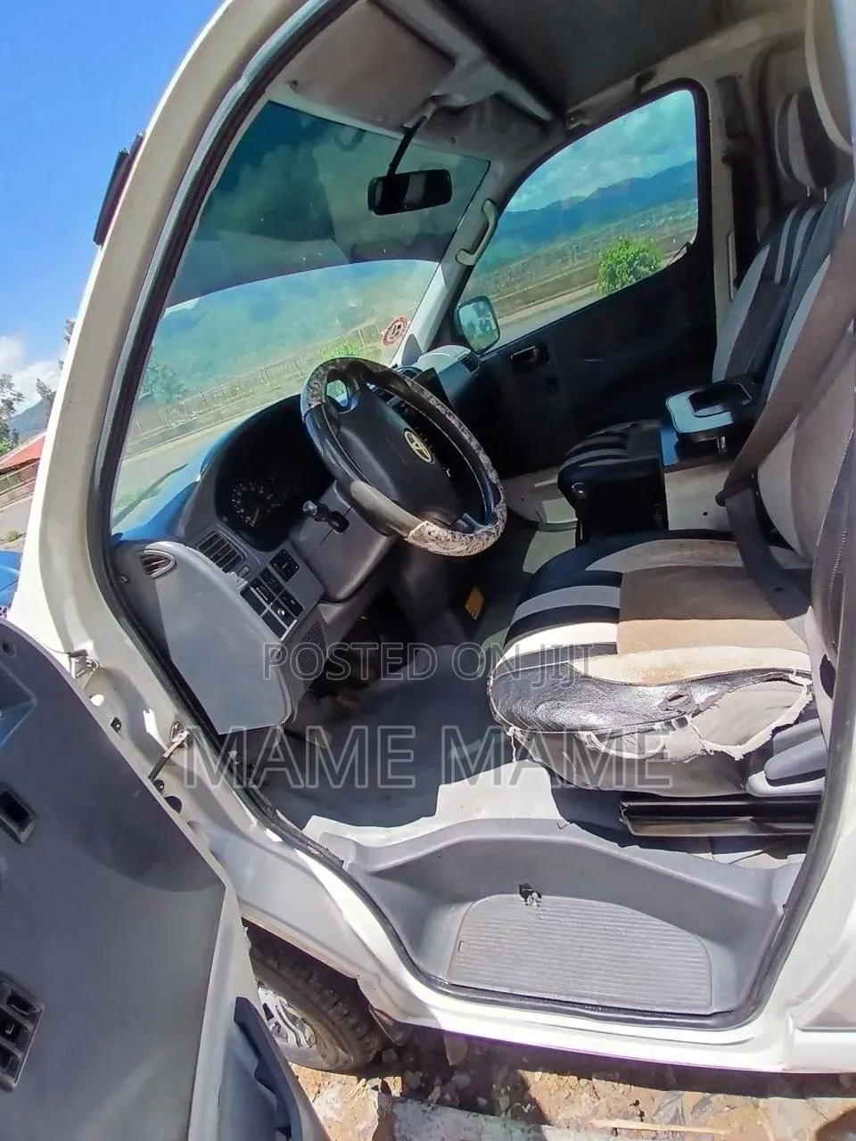 Toyota HiAce 2008 White