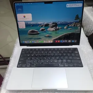 New Laptop Apple MacBook 16GB SSD 512GB