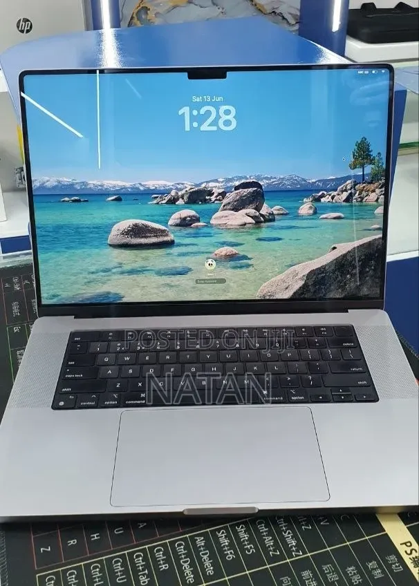 New Laptop Apple MacBook Pro 2021 M1 Max 32GB Apple M1 Max SSD 1T