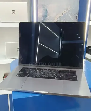 New Laptop Apple MacBook Pro 2021 M1 Max 32GB Apple M1 Max SSD 1T