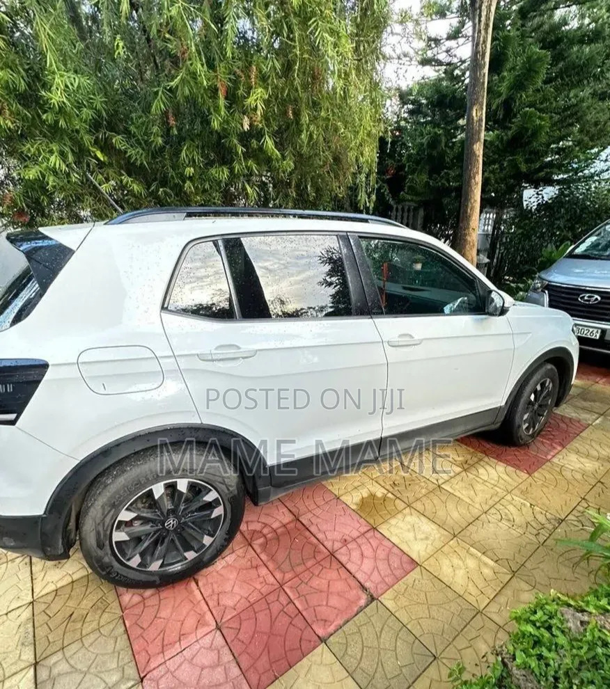 Volkswagen T-Cross 2021 White