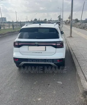Volkswagen T-Cross 2021 White