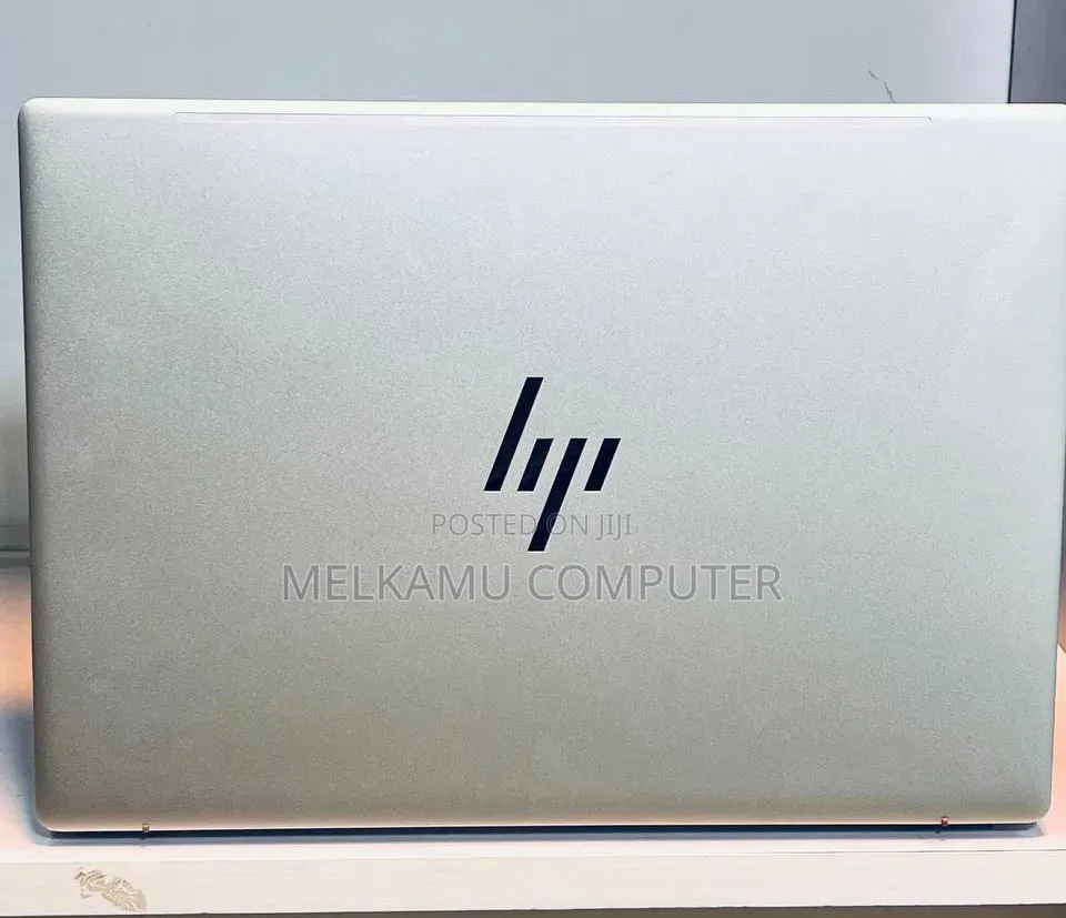 New Laptop HP Pavilion 14 16GB Intel Core i7 SSD 1T
