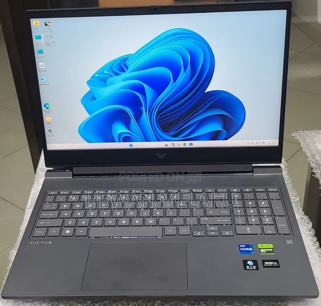 New Laptop HP Victus 16 16GB Intel Core i7 SSD 1T