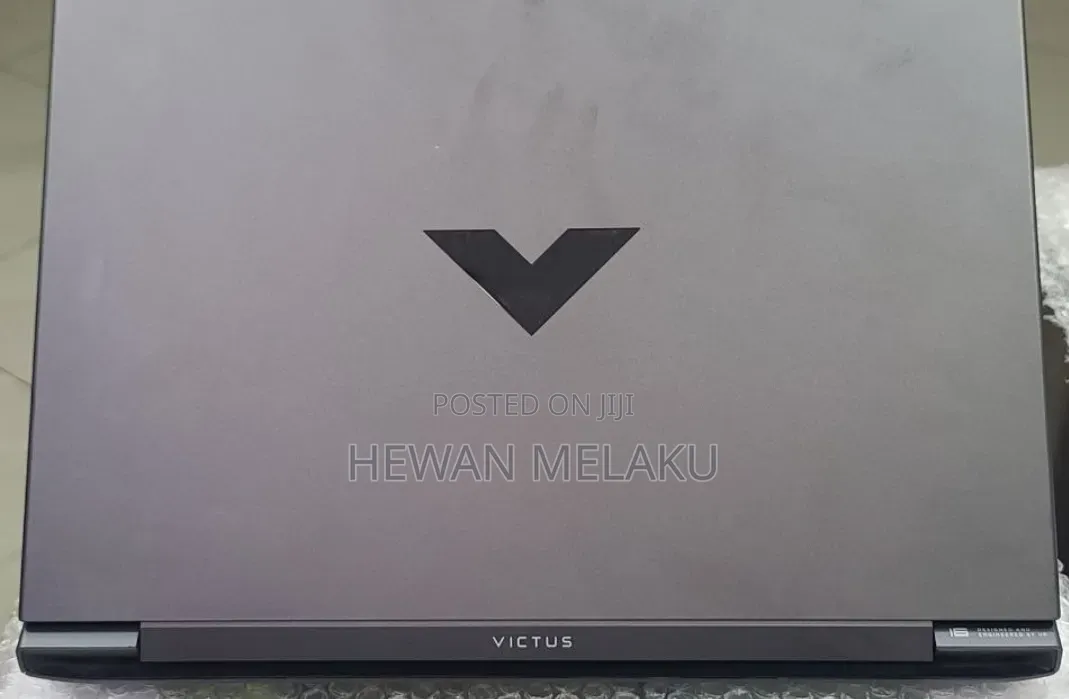 New Laptop HP Victus 16 16GB Intel Core i7 SSD 1T