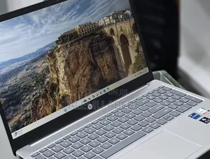 New Laptop HP 16GB Intel Core i7 SSD 1T