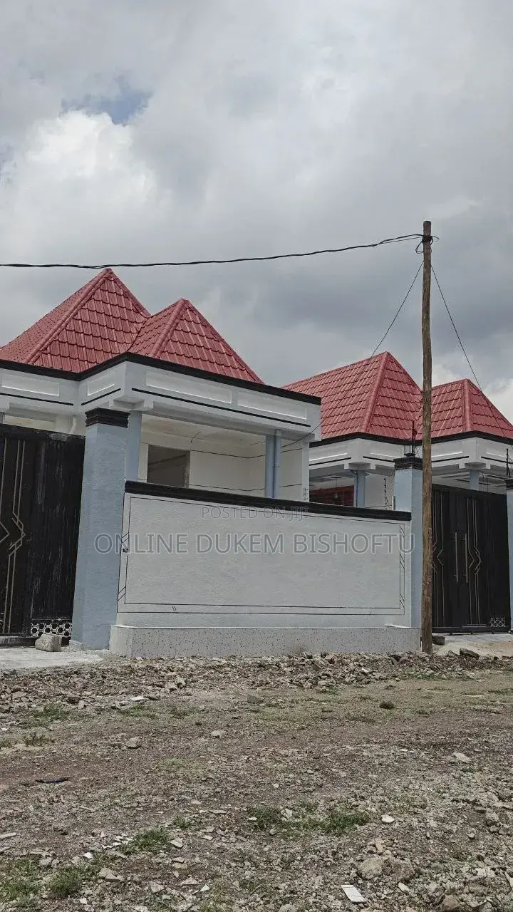 Furnished 10bdrm Villa in Dukem Bishoftu, East Shewa for sale