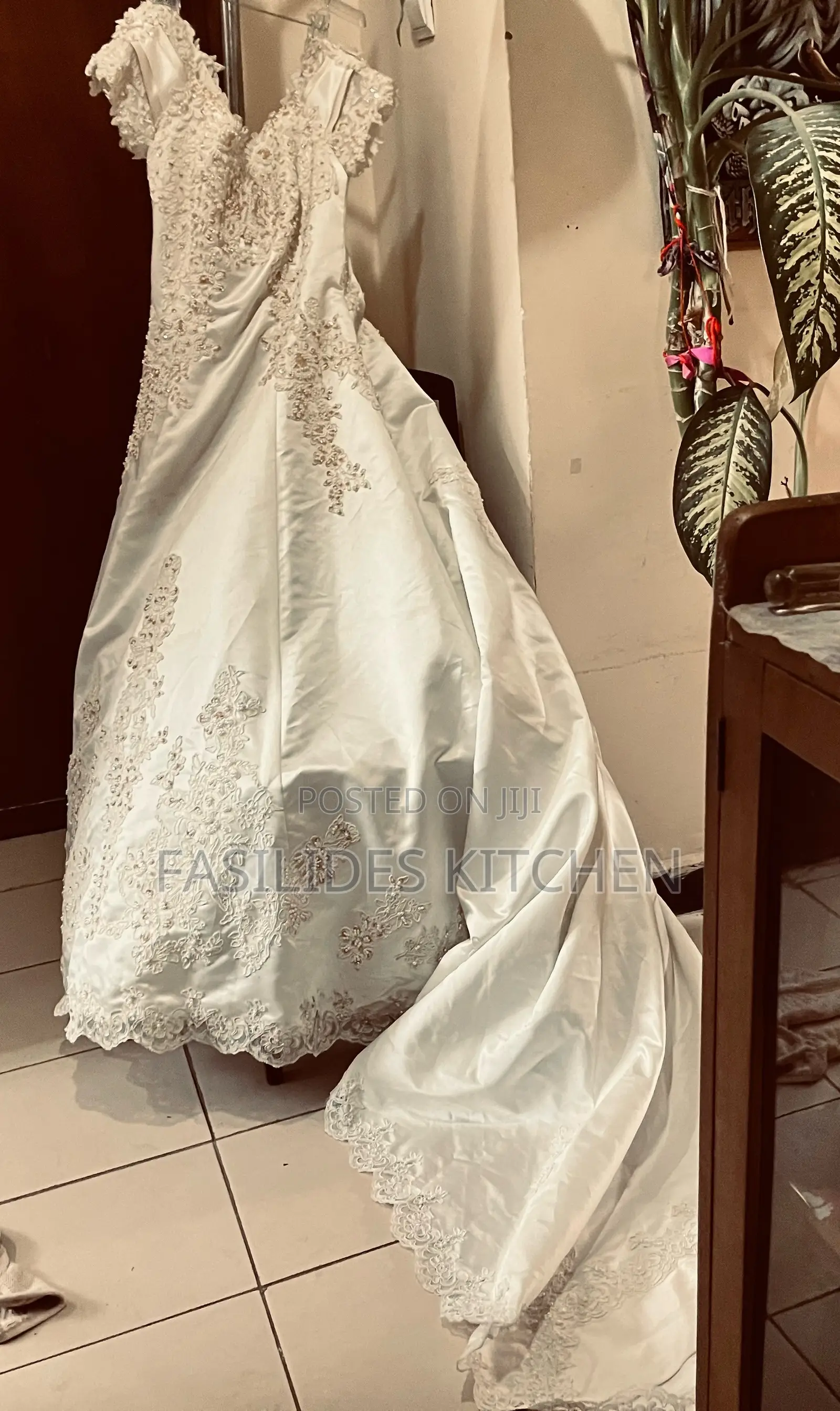 Weddinf Dress
