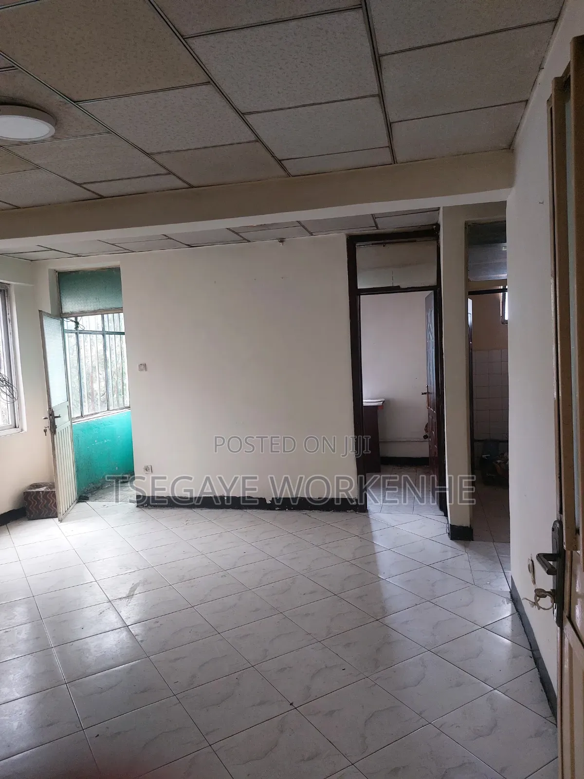 Furnished 3bdrm Condo in Lideta for sale