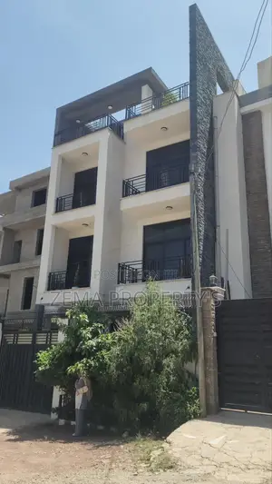 6bdrm House in Bole for sale