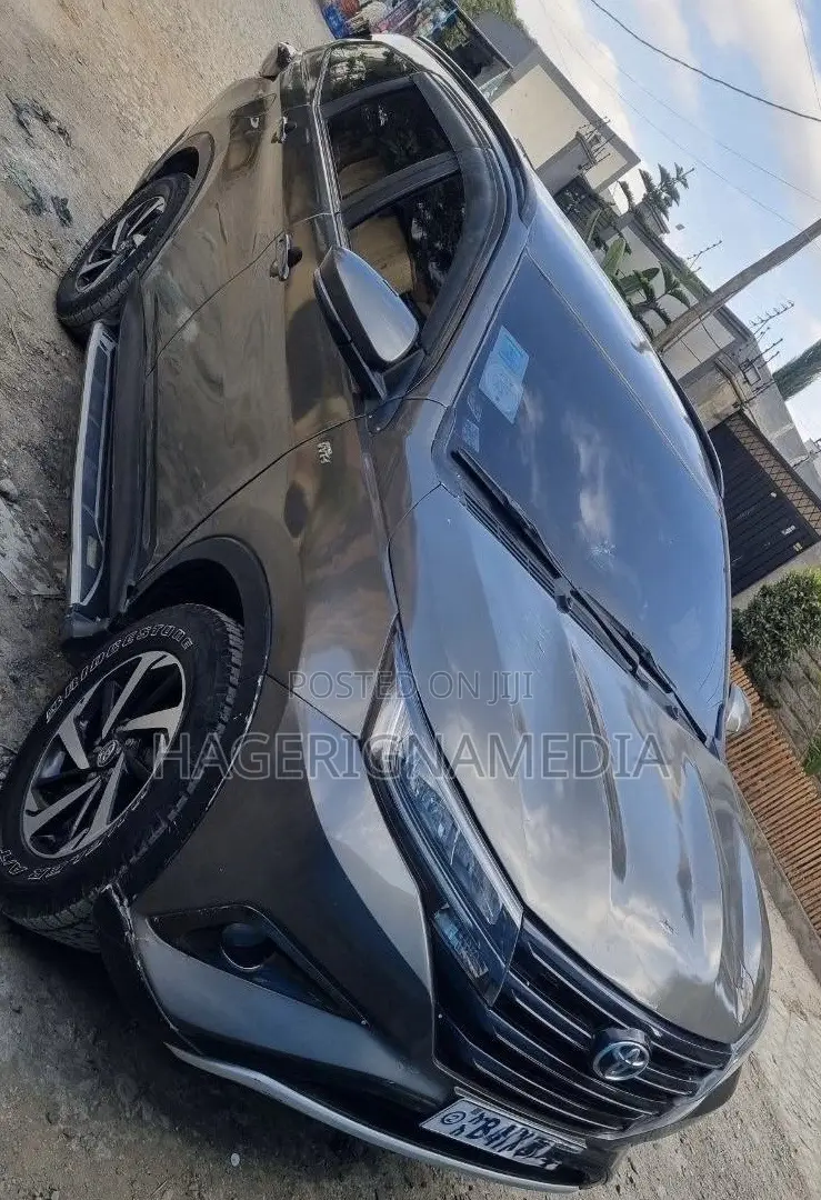 Toyota Rush 2019 Gray