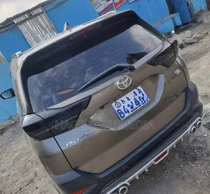 Toyota Rush 2019 Gray