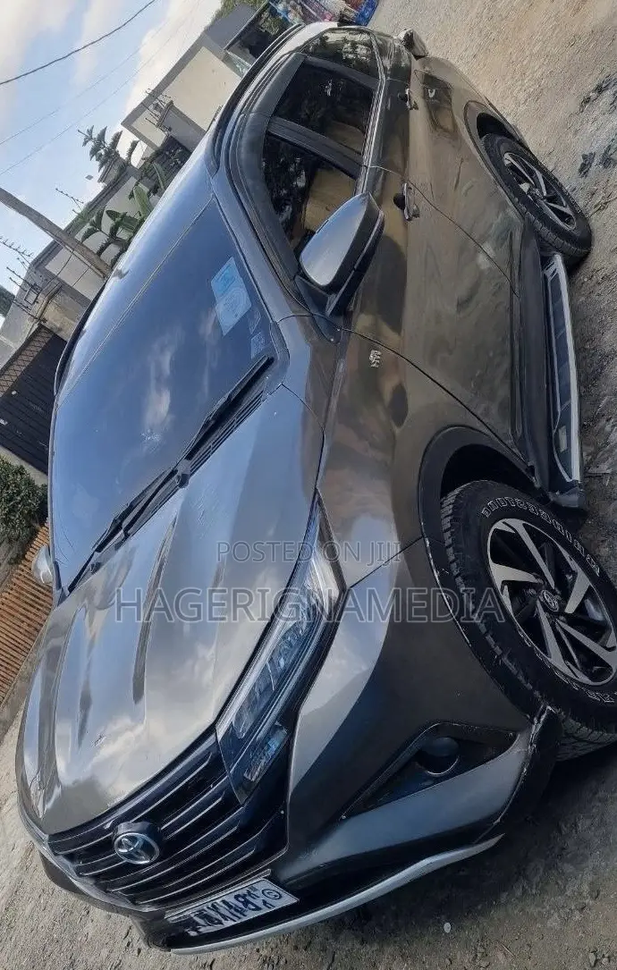 Toyota Rush 2019 Gray