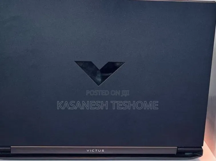New Laptop HP Victus 15 12GB AMD Ryzen 5 SSD 512GB