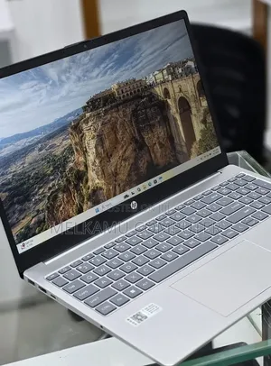 New Laptop HP Stream Notebook 16GB Intel Core i7 SSD 1T