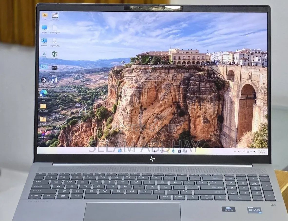 New Laptop HP Pavilion 15 16GB Intel Core i7 SSD 1T