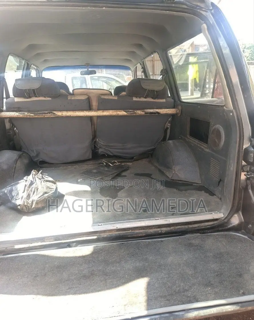 Toyota Land Cruiser 1993 Black