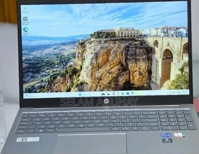 New Laptop HP Stream Notebook 16GB Intel Core i7 SSD 1T