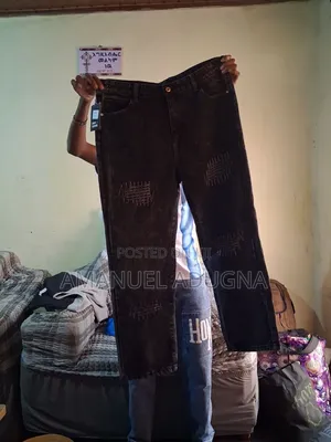 Quality Baggy Stock Jeans Size 33 34 36 38 Price 2700