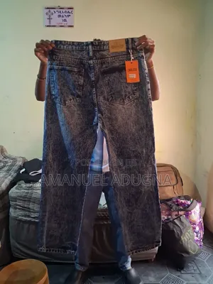 Quality Baggy Stock Jeans Size 33 34 36 38 Price 2700