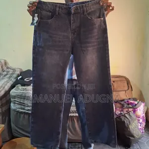 Quality Baggy Stock Jeans Size 33 34 36 38 Price 2700