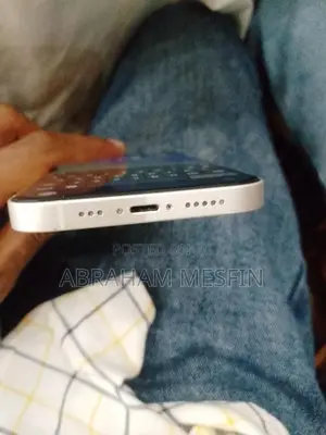 Apple iPhone 13 128 GB White
