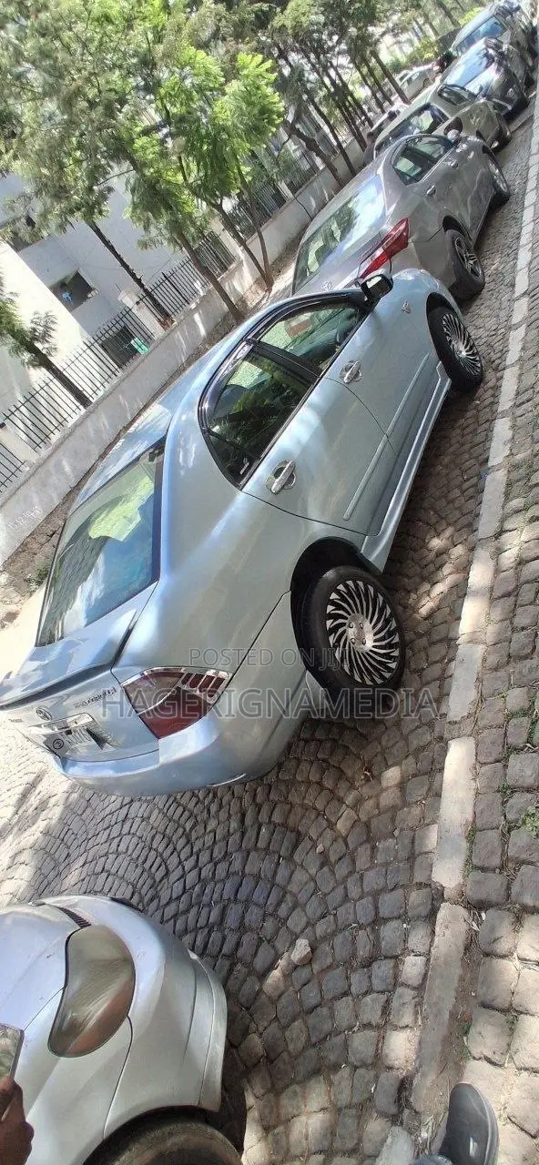 Toyota Corolla 2006 Silver