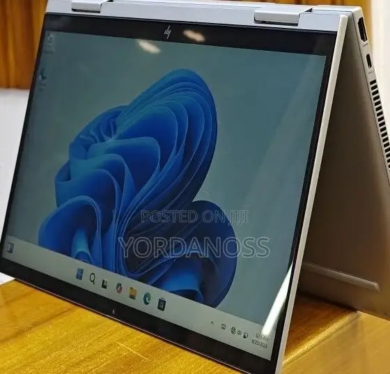New Laptop HP Envy X360 16GB Intel Core 7 SSD 1T