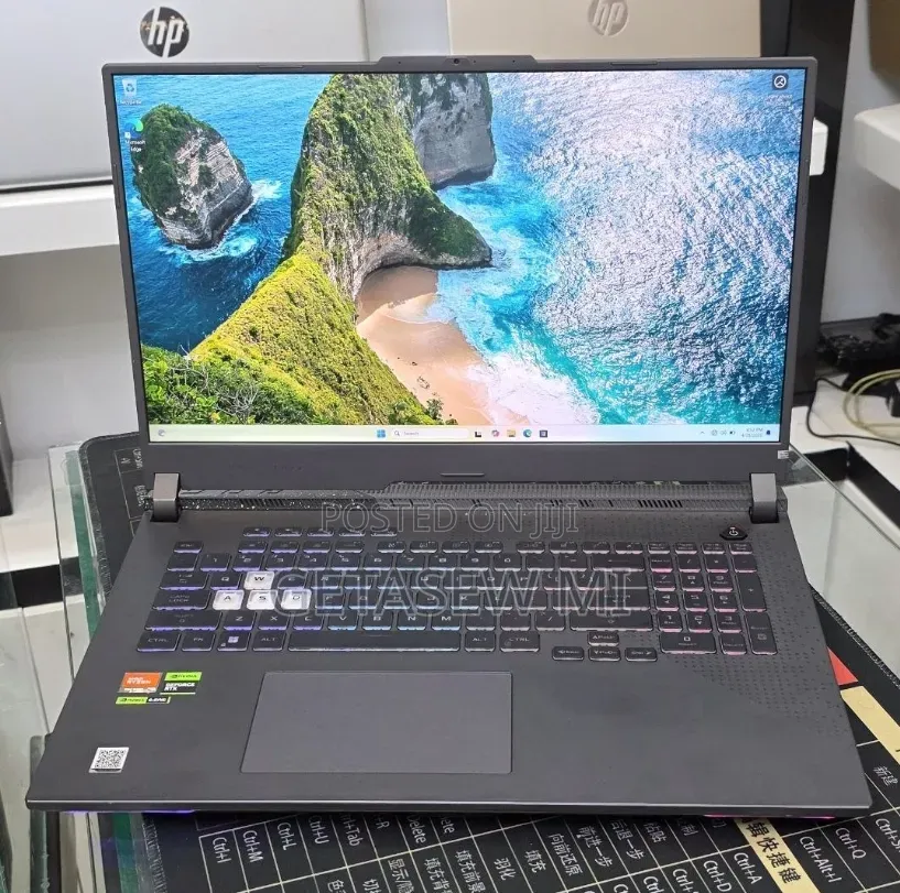 New Laptop Asus ROG Strix G17 16GB AMD Ryzen 9 SSD 1T