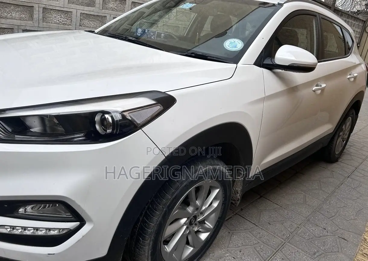 Hyundai Tucson 2018 White