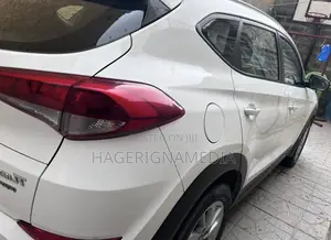 Hyundai Tucson 2018 White