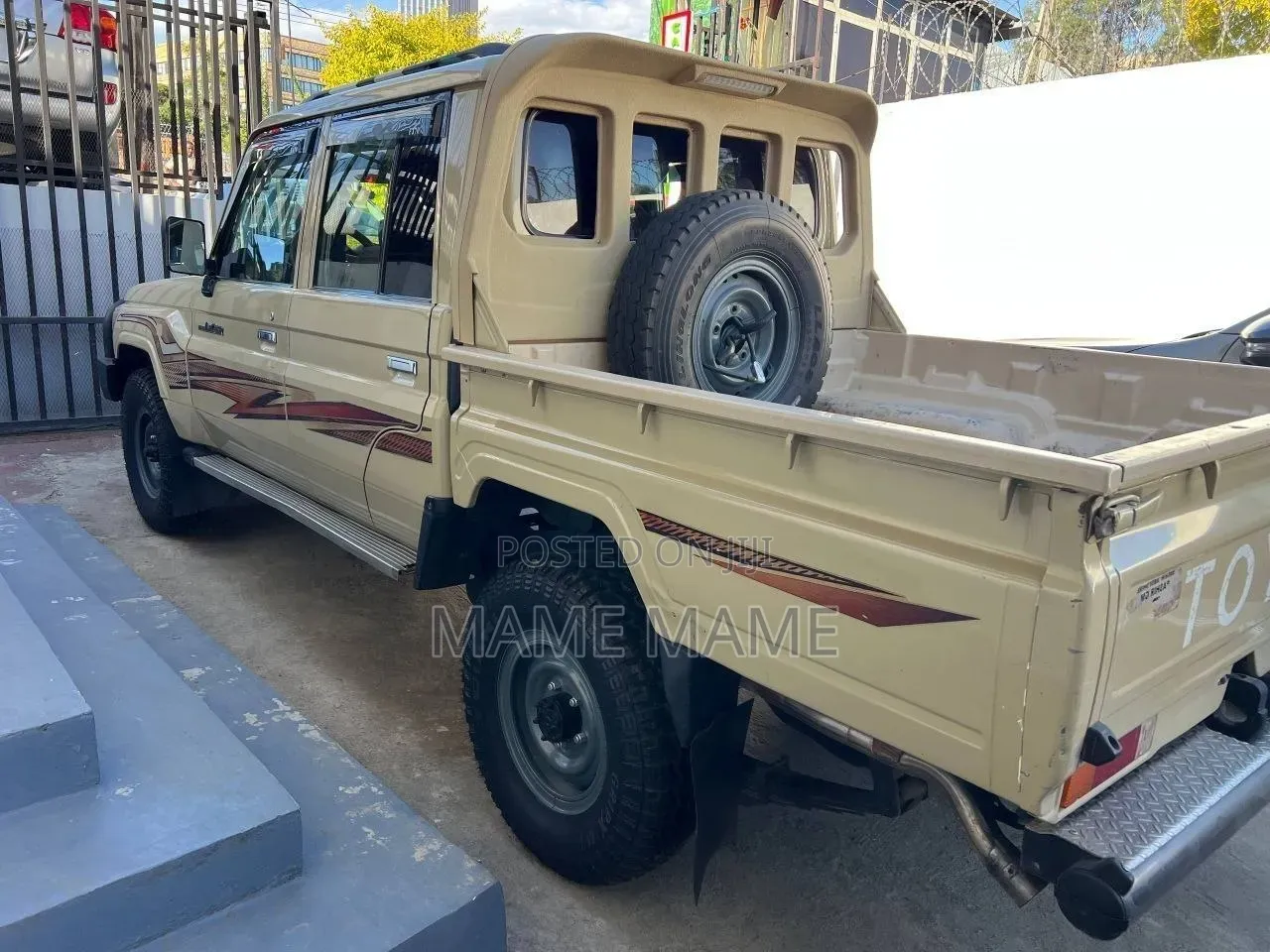 Toyota Hilux 2020 Gray