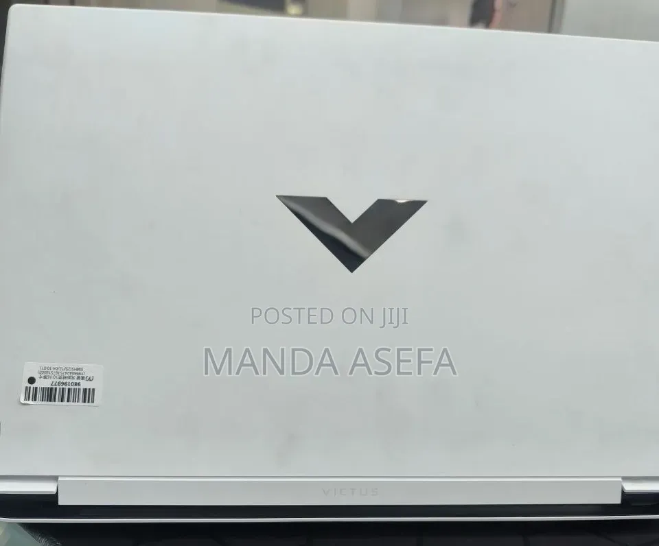 New Laptop HP Victus 16 16GB Intel Core i7 SSD 1T