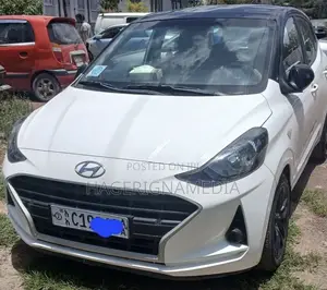 Hyundai i30 2022 White