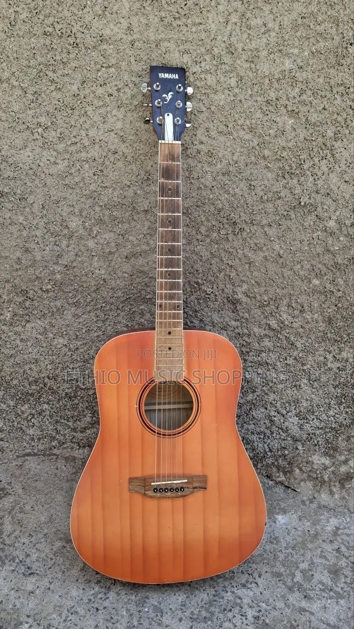 Yamaha F310