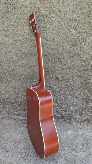 Yamaha F310